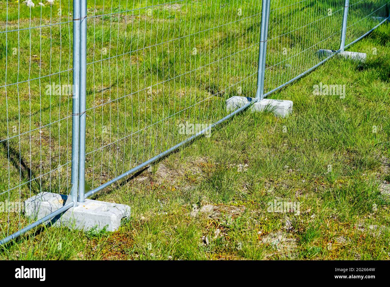 Temporary Galvanized Steel Fence Parts That Are Installed In Concrete