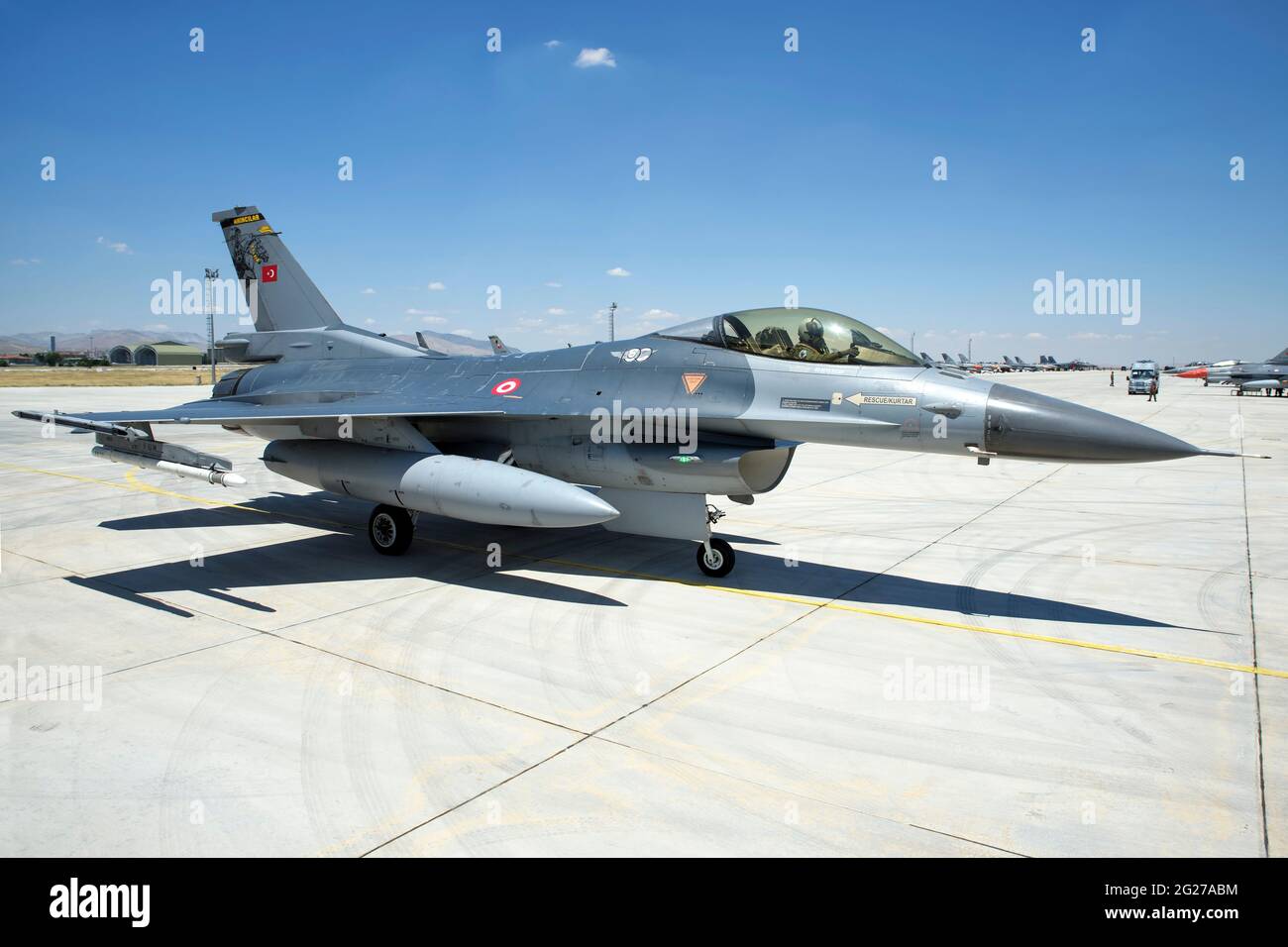Turkish Air Force F-16D Fighting Falcon on the ramp at Konya Air Base,  Turkey Stock Photo - Alamy