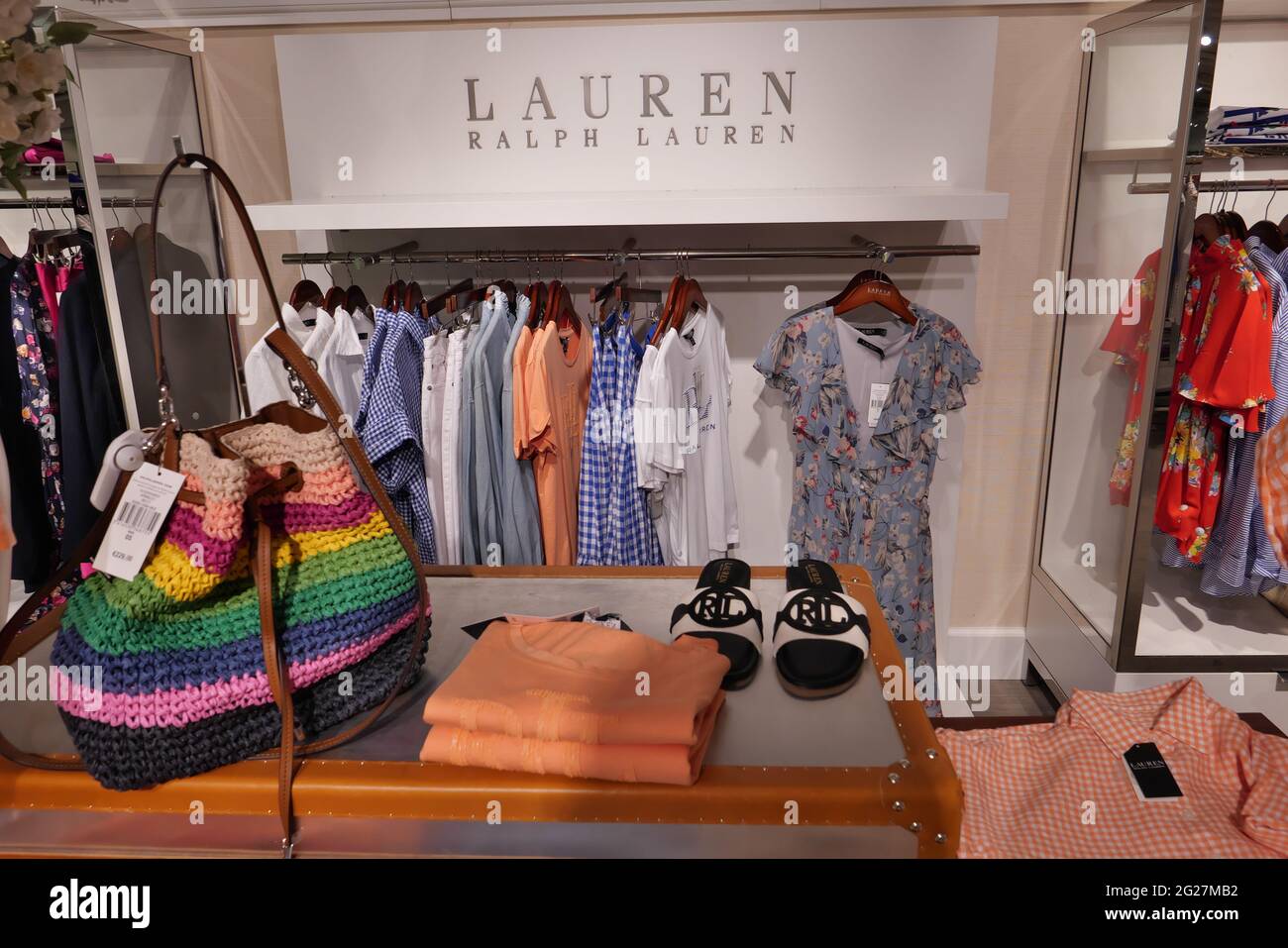 Ralph Lauren outlet. editorial image. Image of boutique - 67924890