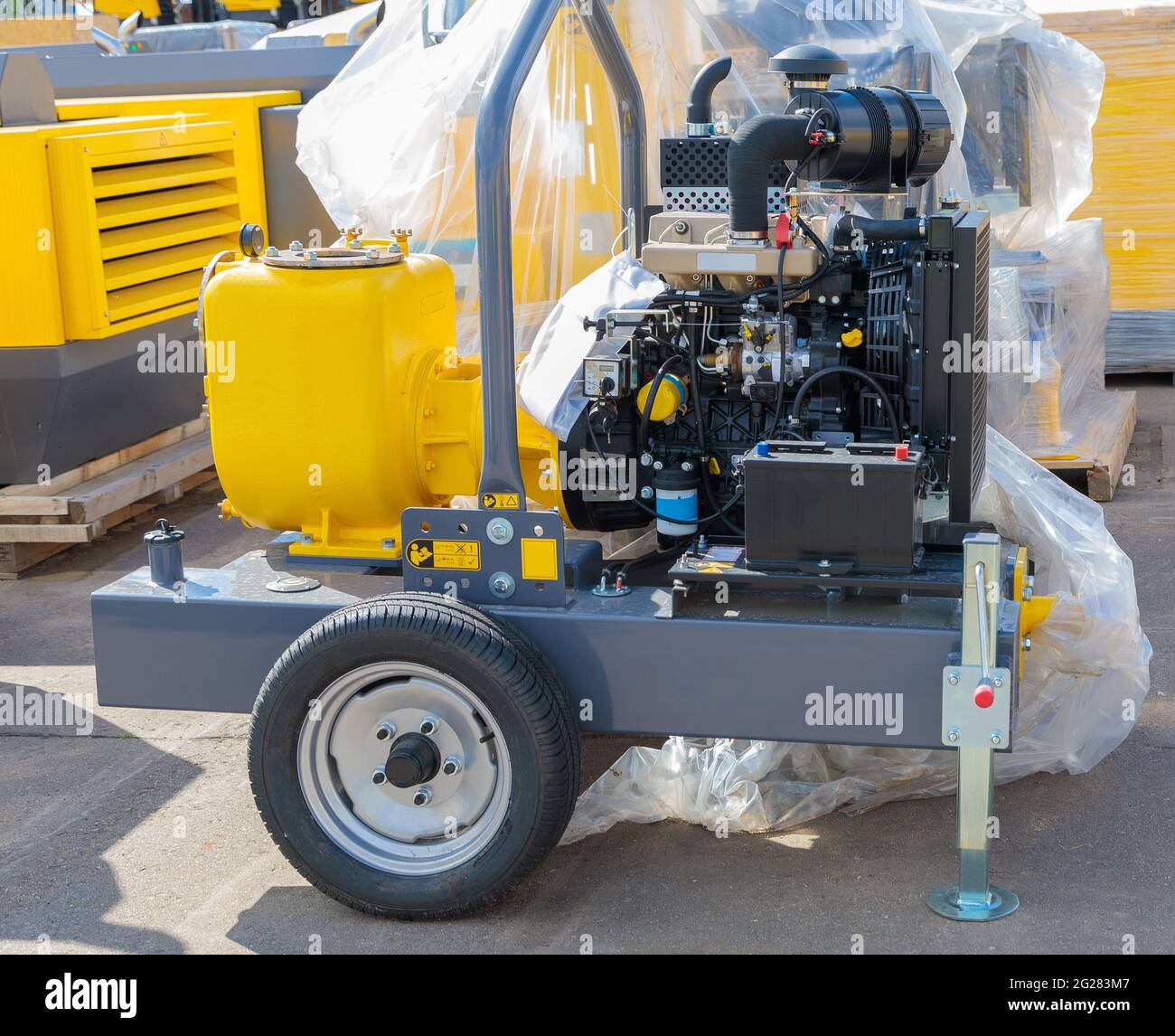Mobile diesel power station hi-res stock photography and images - Alamy