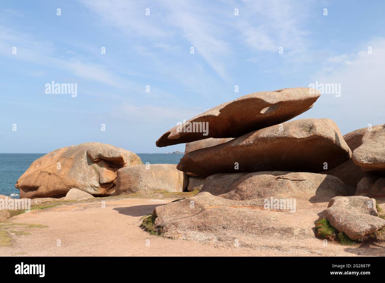 Palette of painter, bizarre rock formation on Pink Granite Coast in Brittany, France Stock Photo
