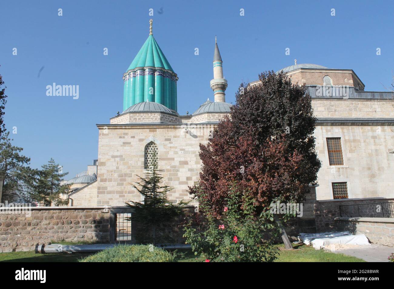 Mevlana Celaleddin Rumi Museum Stock Photo Alamy mevlana-celaleddin-rumi-museum-stock-photo-alamy