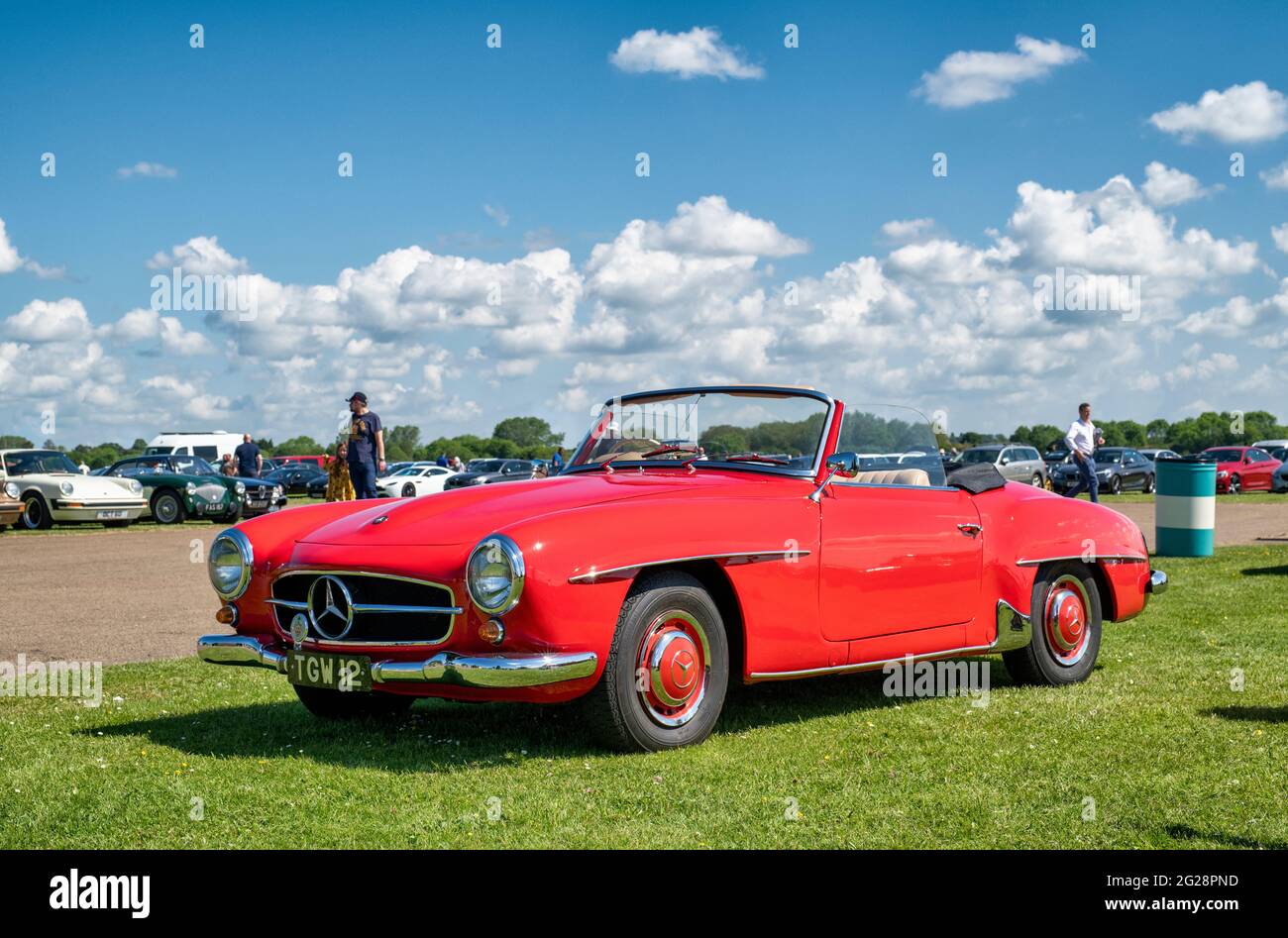 1956 Mercedes 190 SL at the summer Bicester Heritage Centre sunday scramble event. Oxfordshire, England Stock Photo