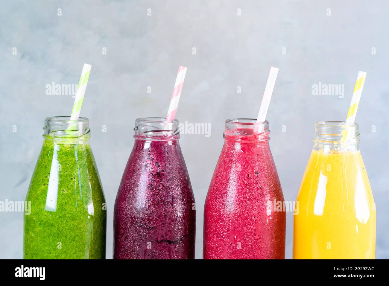 Smoothie smoothies bottle bottles hi-res stock photography and images -  Alamy