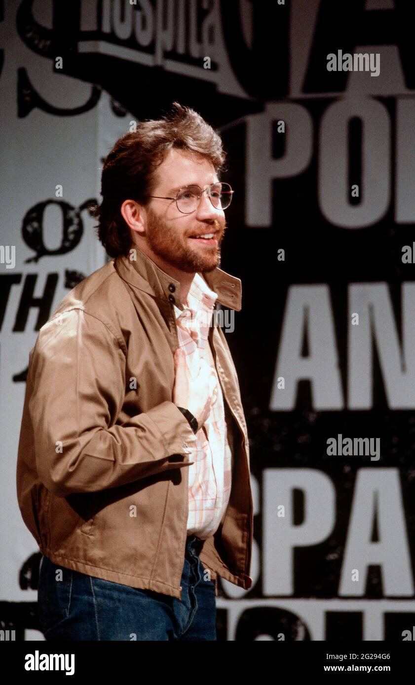 Tom Hulce (Ned Weeks) in THE NORMAL HEART by Larry Kramer at the Albery Theatre, London WC2  20/05/1986  a Royal Court Theatre production  design: Geoff Rose  lighting: Gerry Jenkinson  director: David Hayman Stock Photo