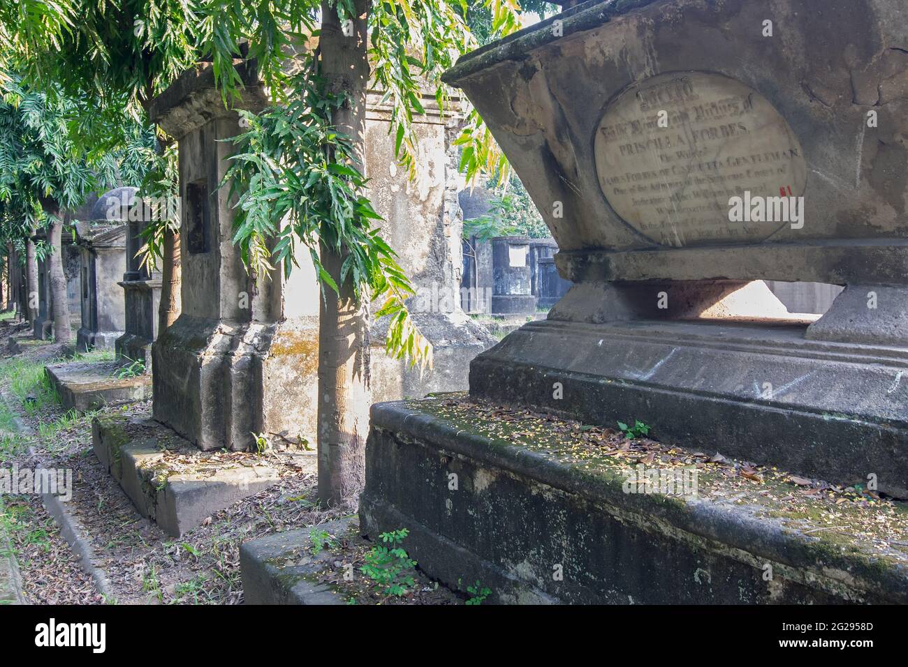 KOLKATA, WEST BENGAL , INDIA - NOVEMBER 2ND 2014 : Old cemetery at south Park Street, Kolkata. One of the earliest non-church cemetaries in the world. Stock Photo