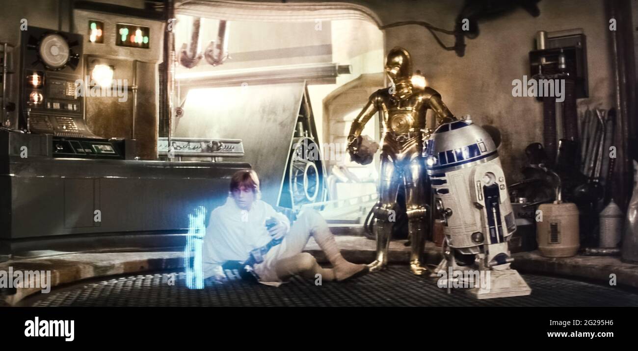 USA. Mark Hamill , Anthony Daniels - C-3PO and Kenny Baker - R2-D2 in a ...