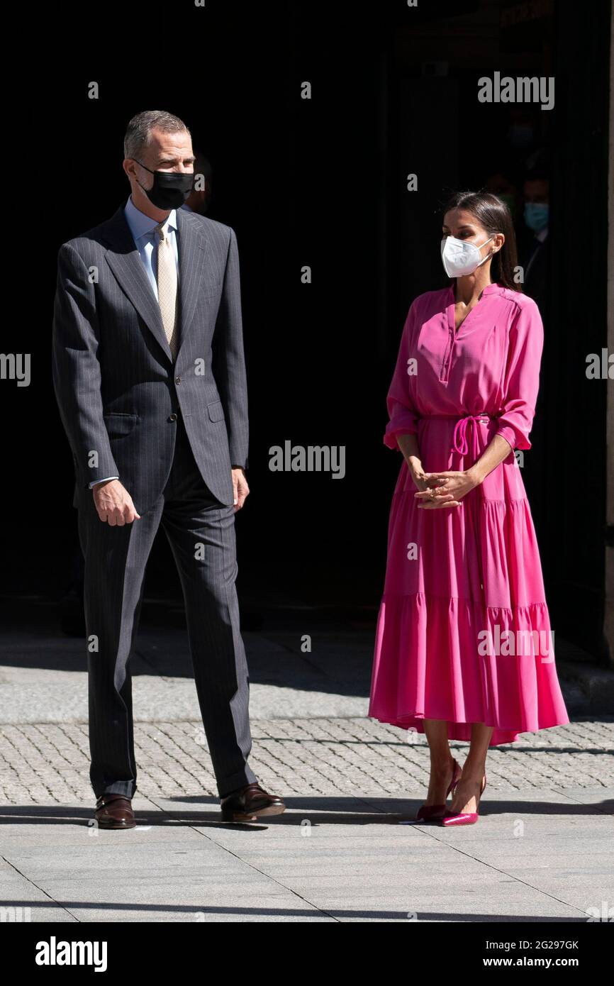 King Felipe VI and Queen Letizia Ortiz pose for a photo upon their arrival during the opening of the exhibition 'Berlanguiano, Luis Garcia Berlanga (1921-2021)', at the headquarters of the Real Academia de Bellas Artes de San Fernando in Madrid. Promoted by the Academia de Cine, the exhibition presents the filmmaker as one of the most significant authors of the Spanish culture of the 20th century, and shows the creator of unforgettable stories and characters through his films; his presence in the first film school in Spain, where he studied; photographs of his shootings; snapshots of the autho Stock Photo