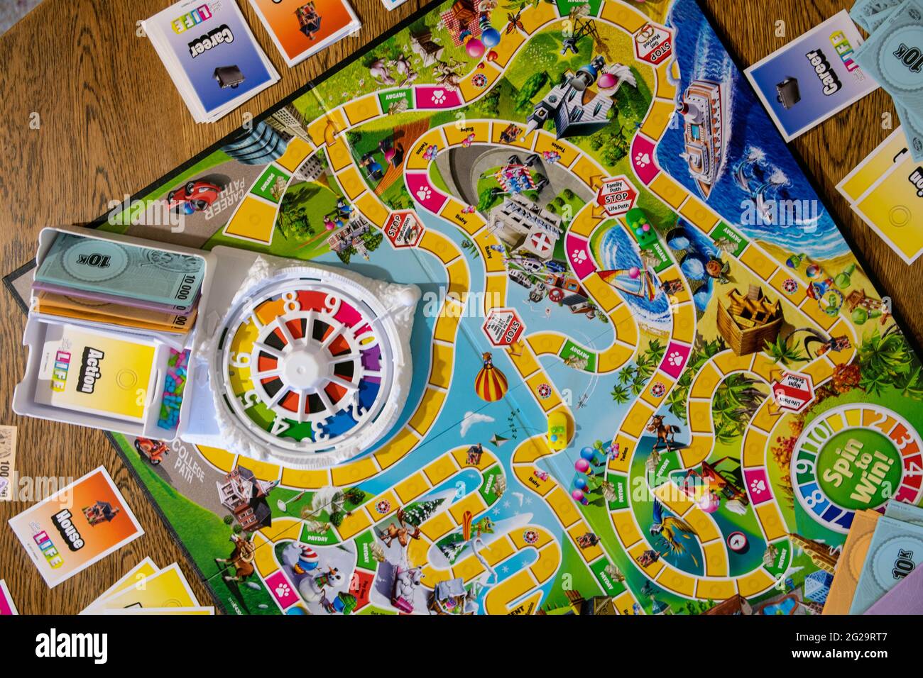 Gameboard of The Game of Life board game – Stock Editorial Photo