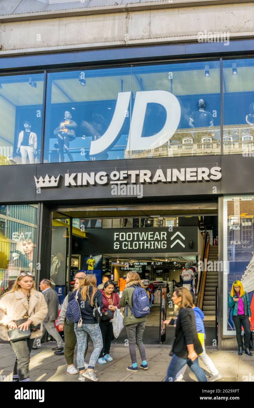 JD King of Trainers - JD Sports shop in Oxford Street. Stock Photo