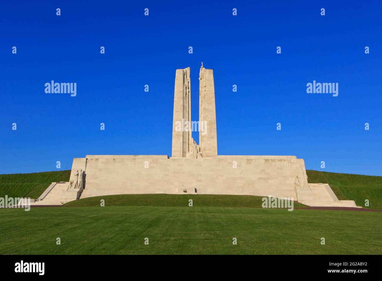 The Canadian National Vimy Memorial on a beautiful sunny spring day in ...