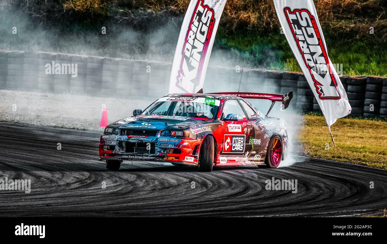 Skyline R34 High Resolution Stock Photography And Images Alamy