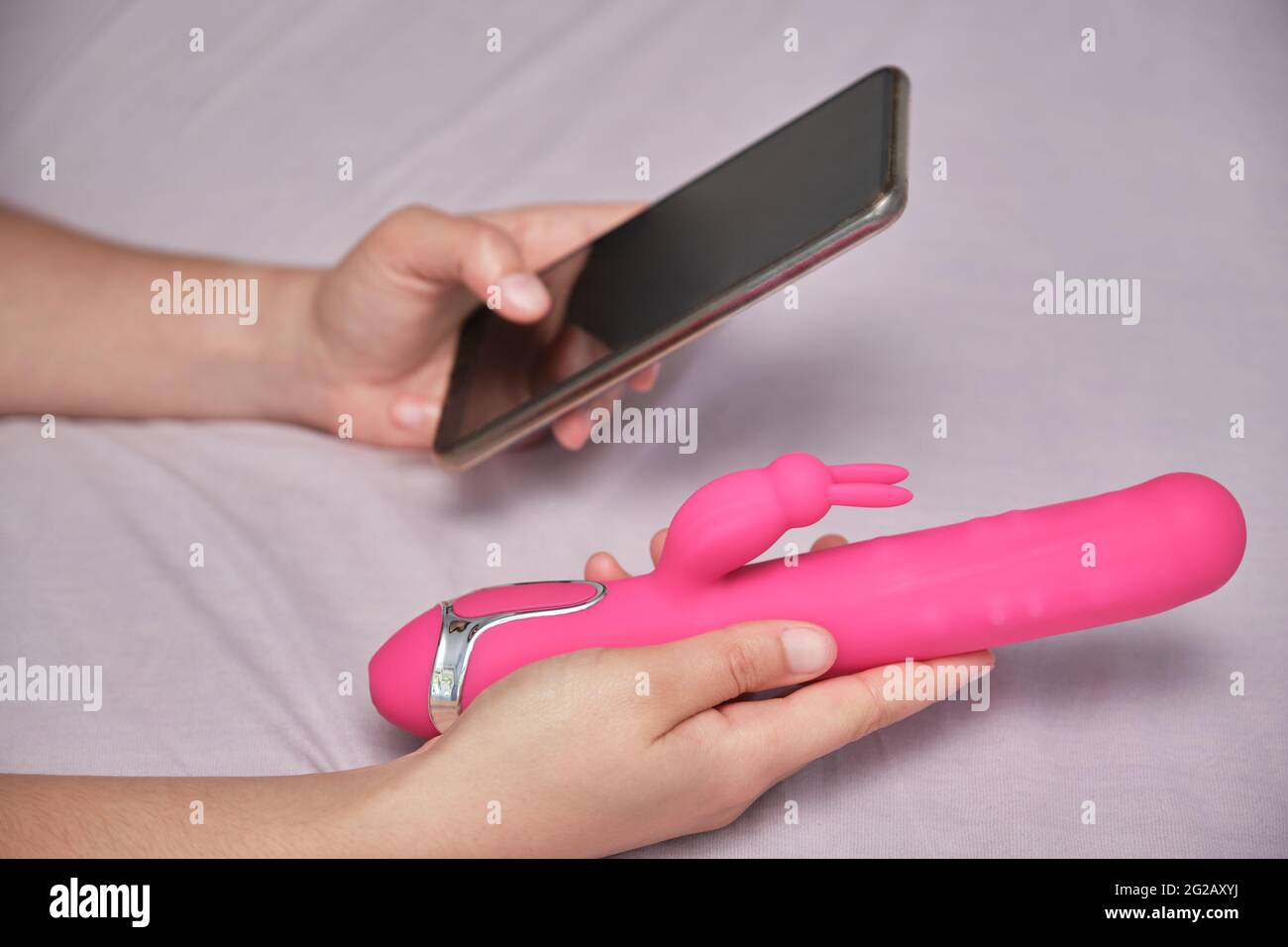 vibrator porn for women Vibromasseur Metallic Shimmer bleu main image 0