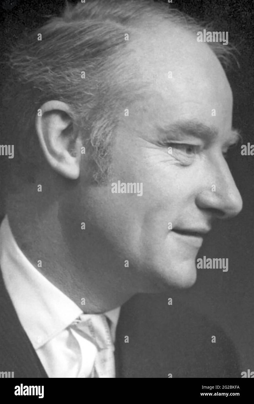 FRANCIS CRICK (1916-2004) English molecular biologist whose work with James Watson helped in the discovery of the double helix structure of DNA Stock Photo