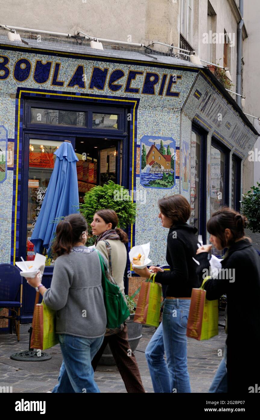 Jewish district bakery le marais hires stock photography and images