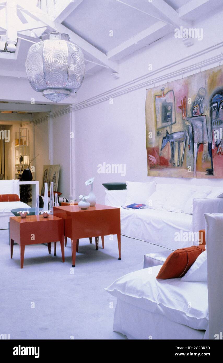 Furniture mobilier hires stock photography and images Alamy