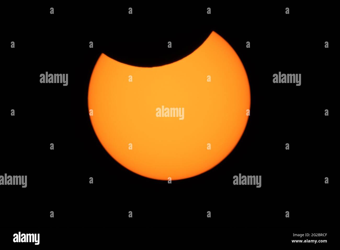 Partial Eclipse Of The Sun The Hague The Netherlands Thursday 10th June 21 A Partial Solar Eclipse Over The Hague From Mid Day With Perfect Seeing And Not A Cloud Insight Image Partial Eclipse Of The Sun The Hague The Netherlands Thursday 10th June 21 A Partial Solar Eclipse Over The Hague From Mid Day With Perfect Seeing And Not A Cloud Insight Image