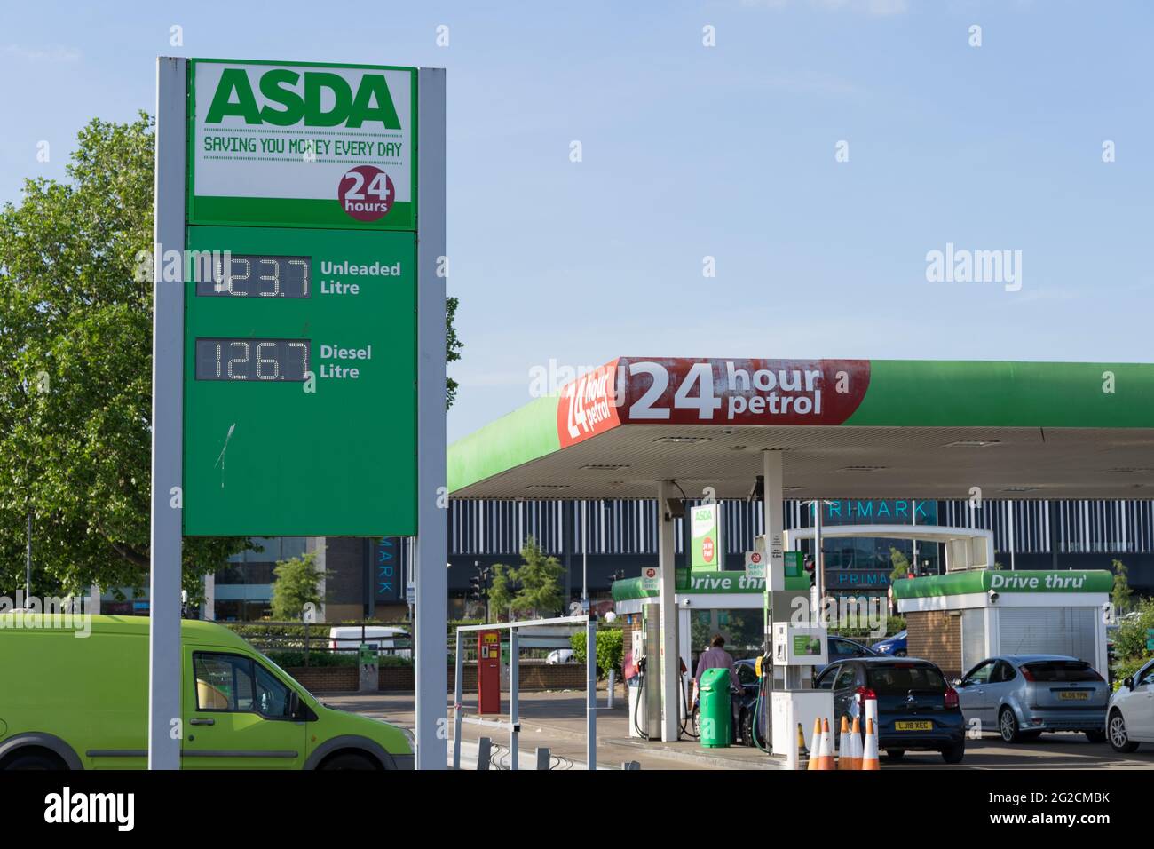 asda-petrol-station-24-hours-auto-payment-supermarket-london