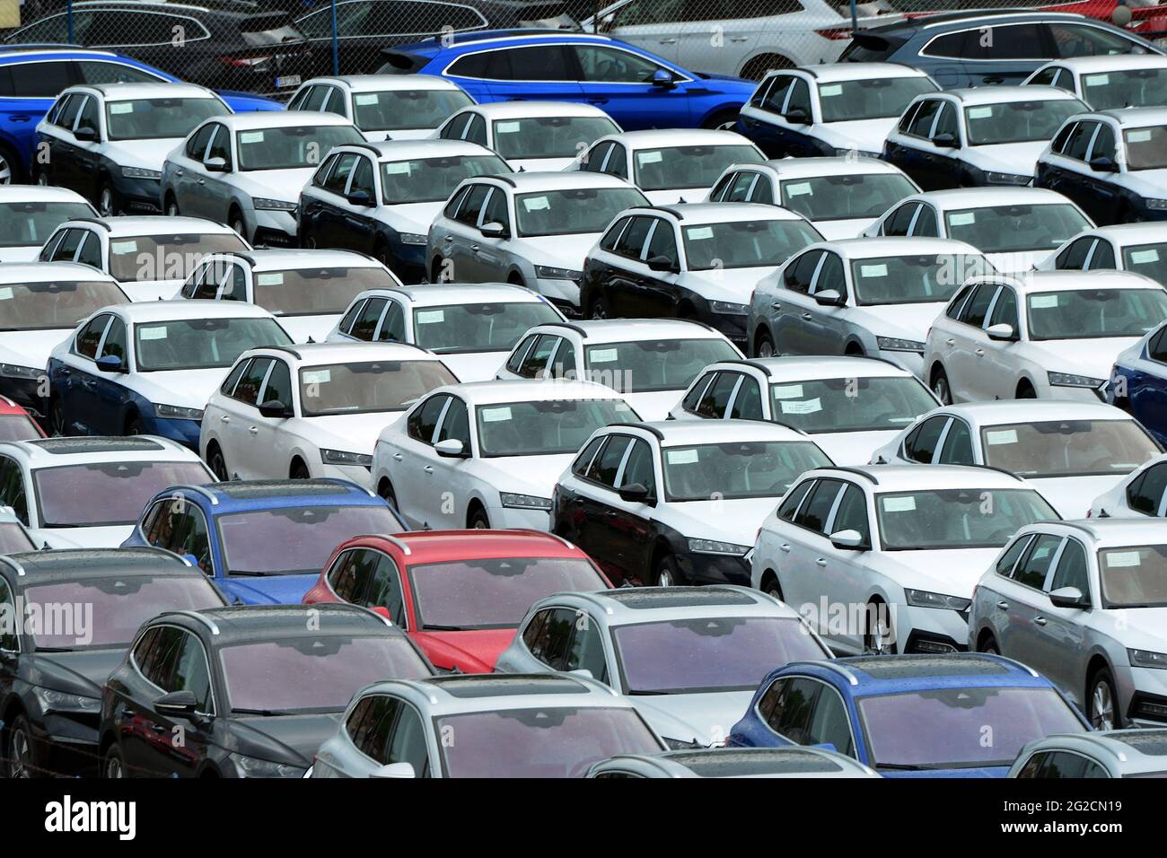 Mnichovo Hradiste, Czech Republic. 10th June, 2021. New cars Skoda Auto parked in a distribution center on a June 10, 2021, near Mlada Boleslav in the Czech Republic. Skoda Auto has problems with missing chips.The most recent also concern Czech car maker Skoda Auto, and according to local trade unionists, the company has had to start production stoppages on some lines in recent days.A car factory Skoda Auto factory a successful unit of the German Volkswagen concern. Credit: Slavek Ruta/ZUMA Wire/Alamy Live News Stock Photo