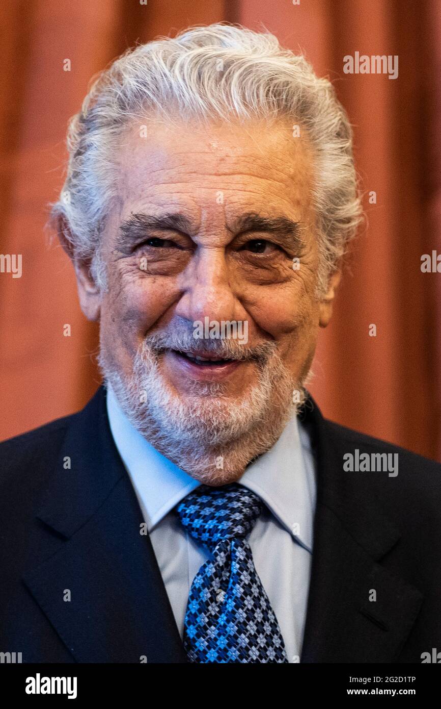 Plácido domingo hi-res stock photography and images - Alamy