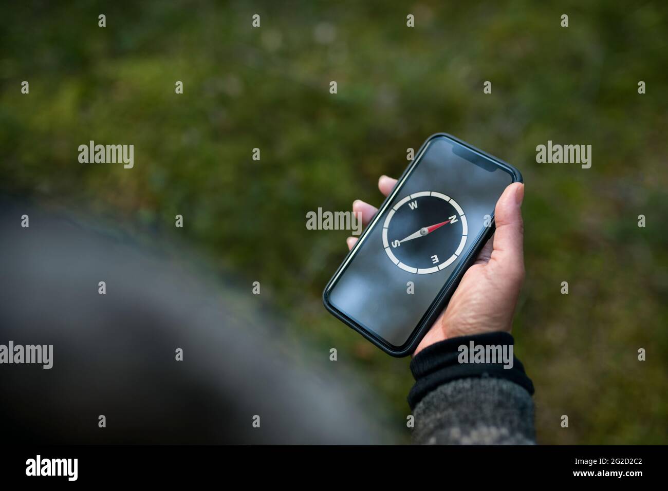 Compass using hi-res stock photography and images - Alamy