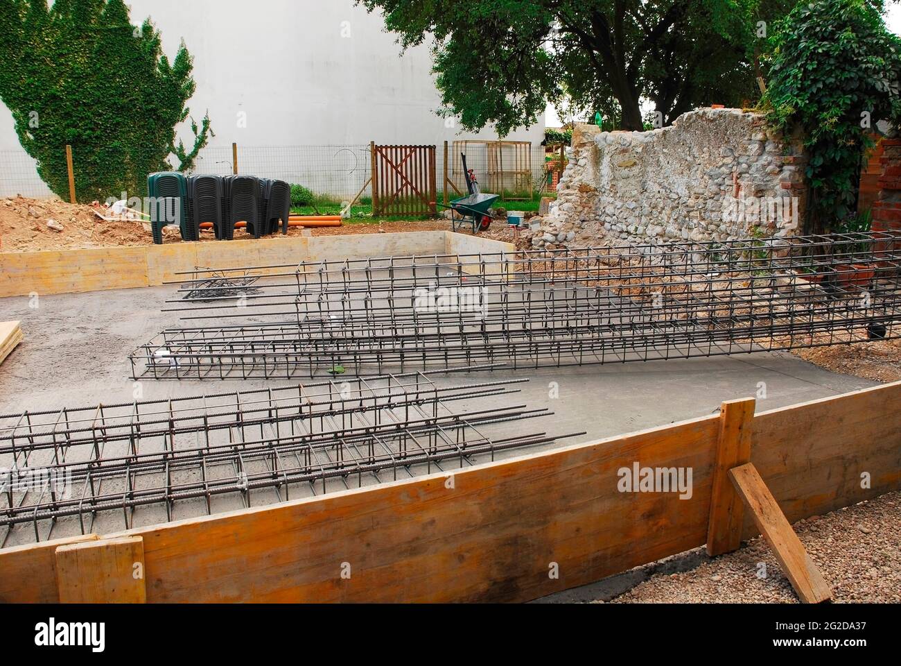 Rebar cage hires stock photography and images Alamy