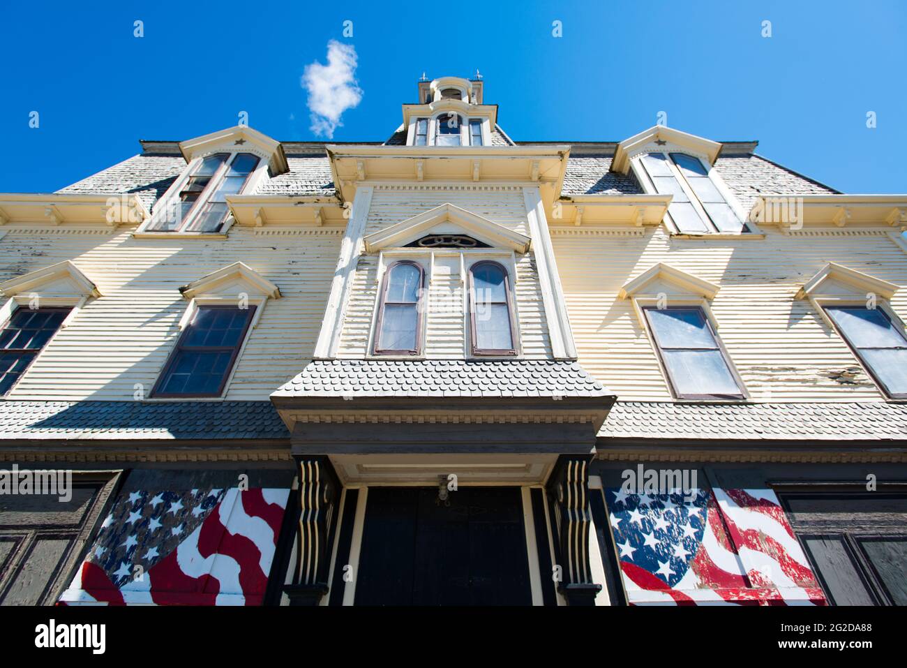 Star of Hope, Odd Fellows Lodge and Home of Artist Robert Indiana, Vinalhaven, Maine Stock Photo