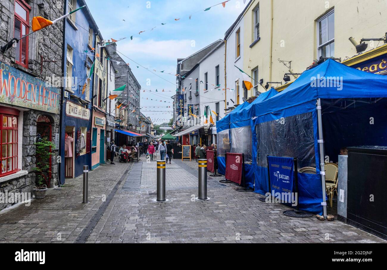 Quay Street, Galway, Ireland in the heart of the city’s Latin Quarter. Stock Photo