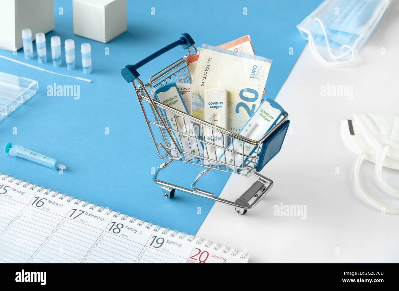Cost of shnelltest, rapid corona test in German language. Shopping cart