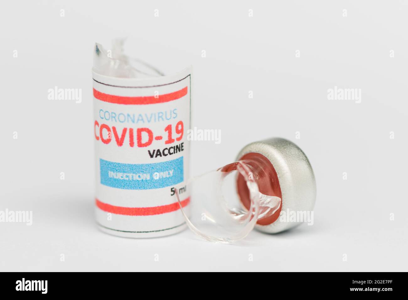 Bottles vial of Covid-19 coronavirus vaccine in a research medical lab ...