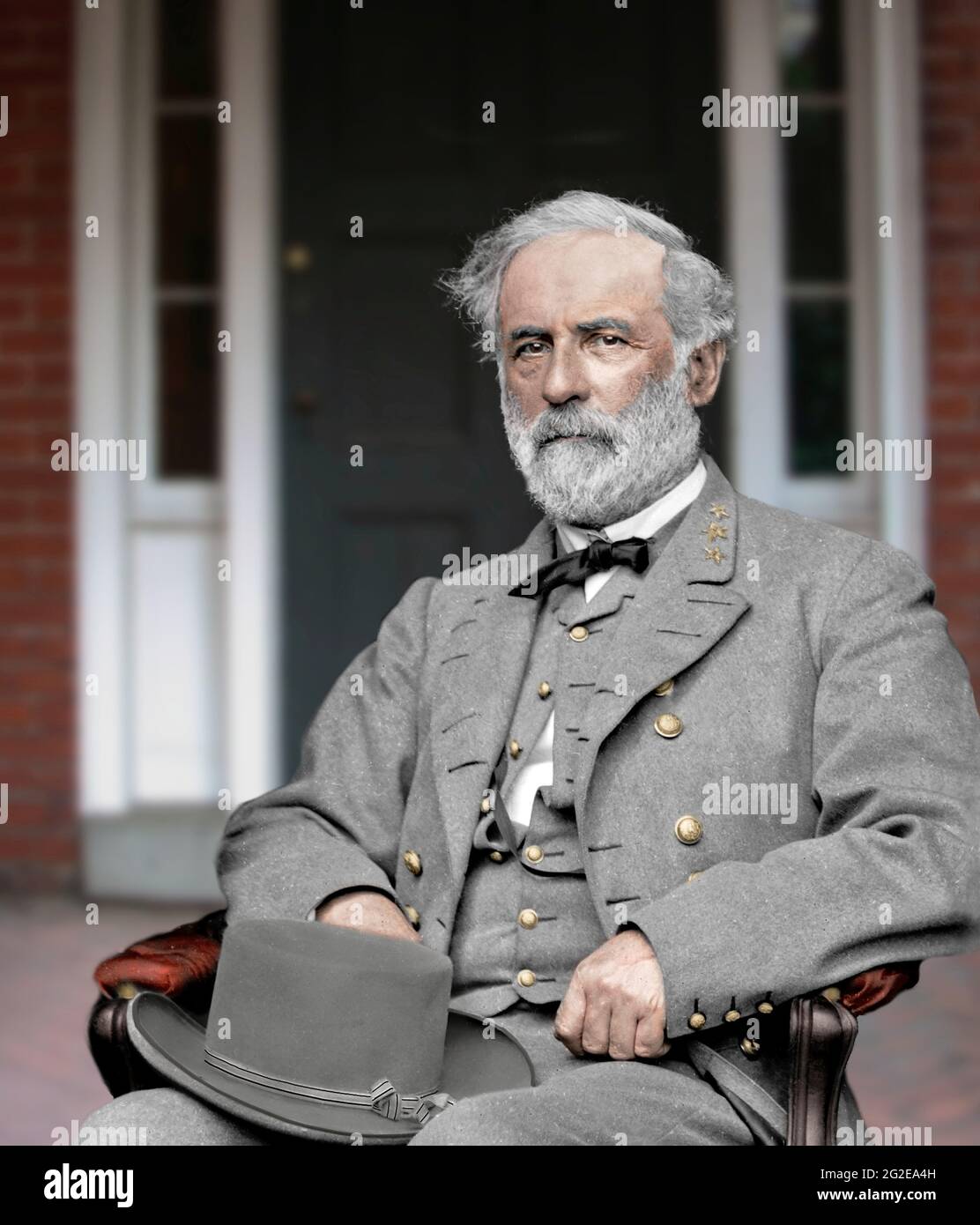 This is a colorized vintage photo of General Robert E. Lee. It is blended  with a contemporary photo that shows Lee's apartment in Richmond, Virginia  Stock Photo - Alamy