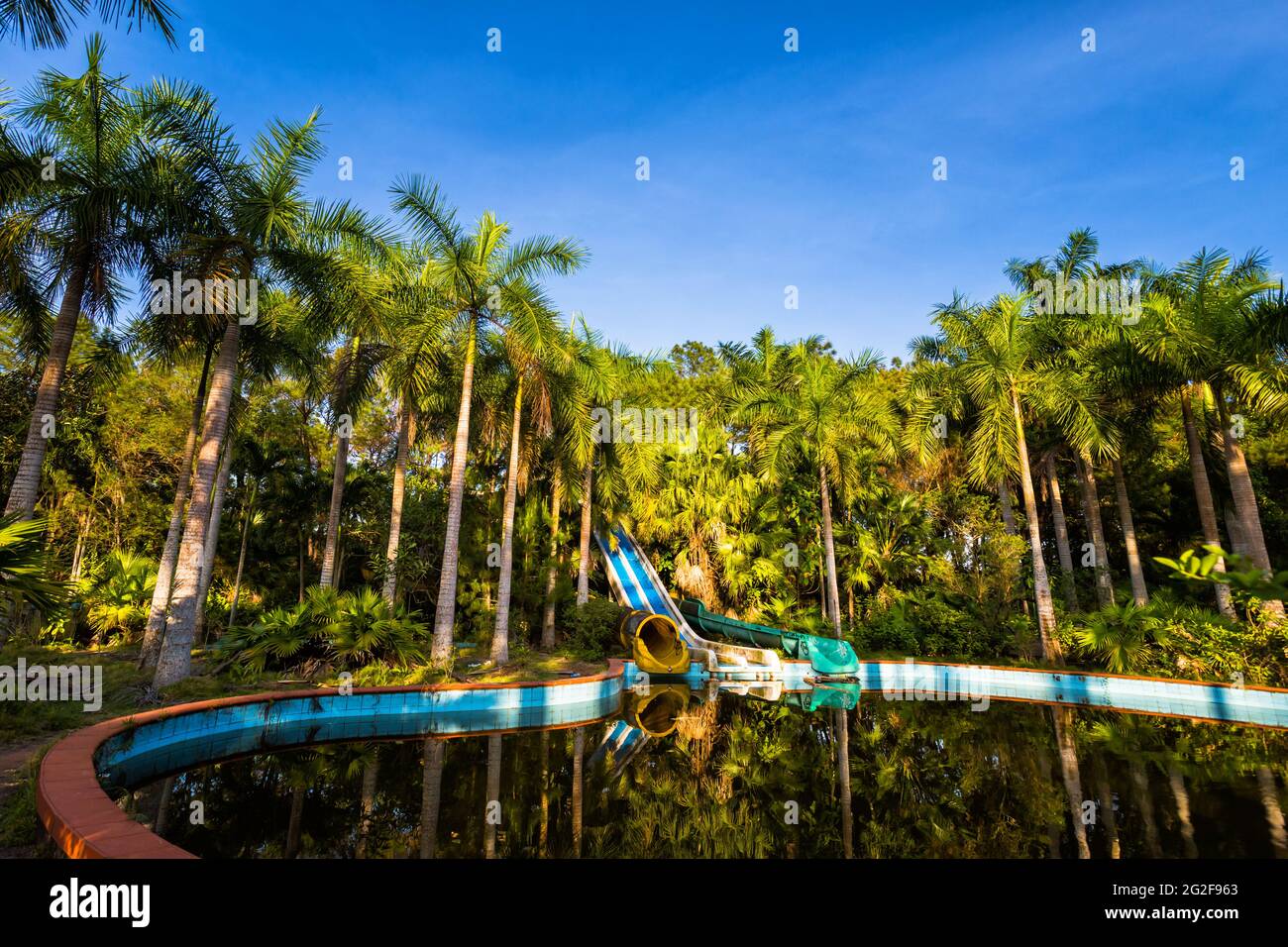 Image Thùy Tiên image beautiful image beautiful image beautiful image beautiful image beautiful - Abandoned water park Thuy Tien Lake in Hue, Vietnam. Beautiful ...