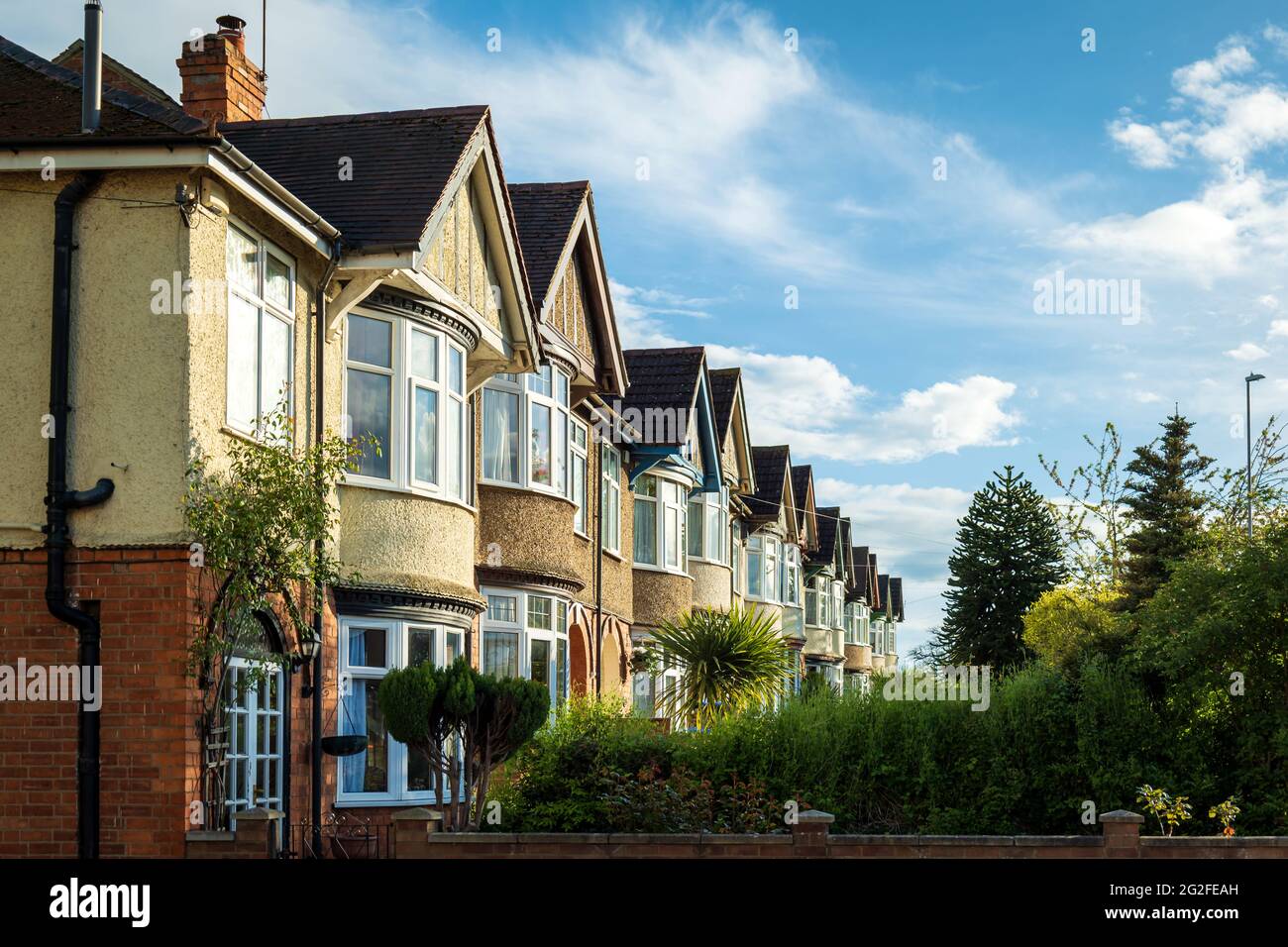Row of Typical English Terraced Houses in Northampton Stock Photo - Alamy