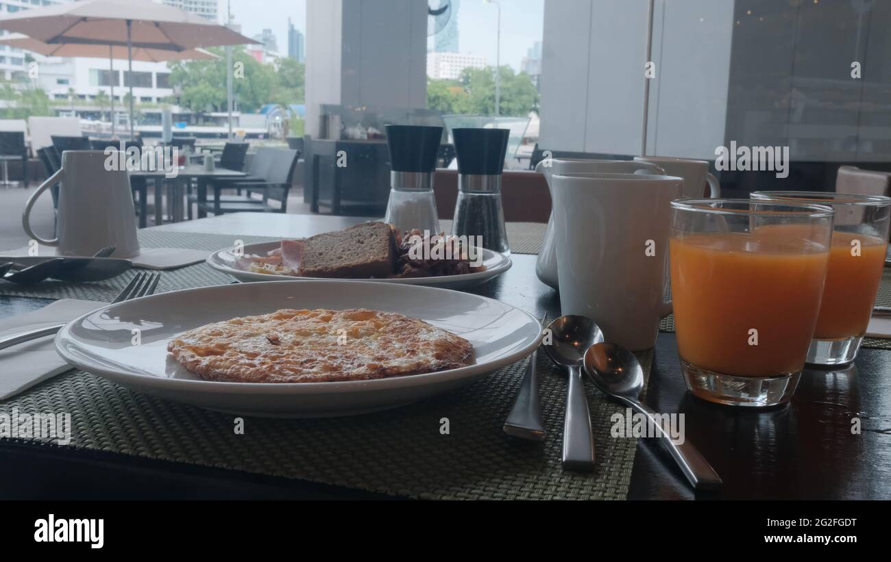 Breakfast Buffet Millennium Hilton hotel Stock Photo Alamy