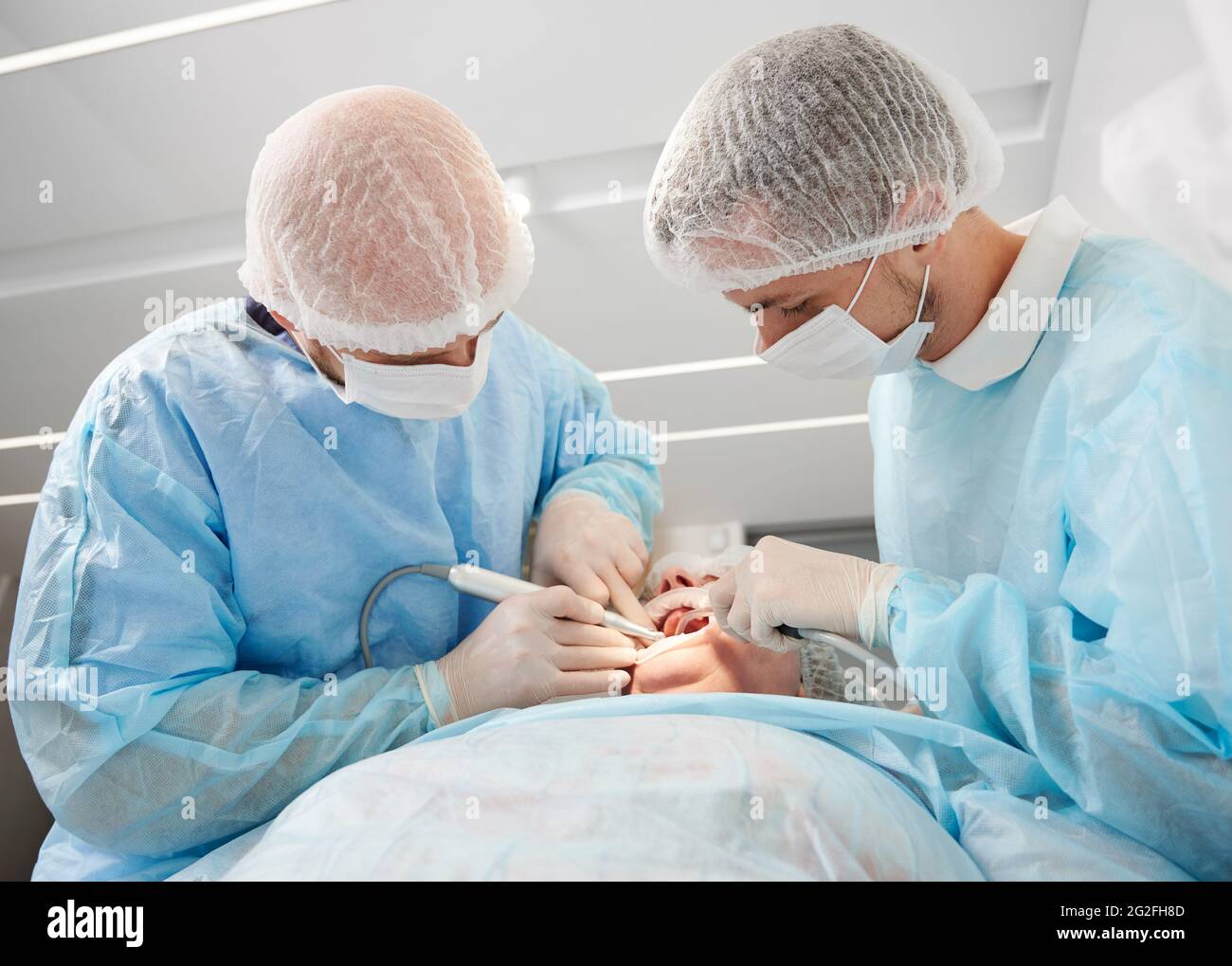 Dentist clothes hires stock photography and images Alamy