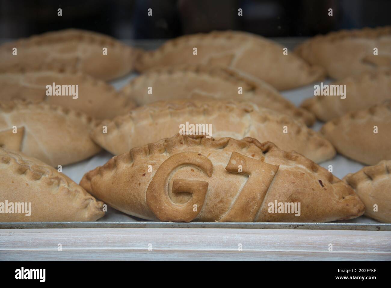 St Ives, UK. 11th June, 2021. Cornish pasties mark the G7 summit in Cornwall. Credit: Sarah Peters/Alamy Live News Stock Photo