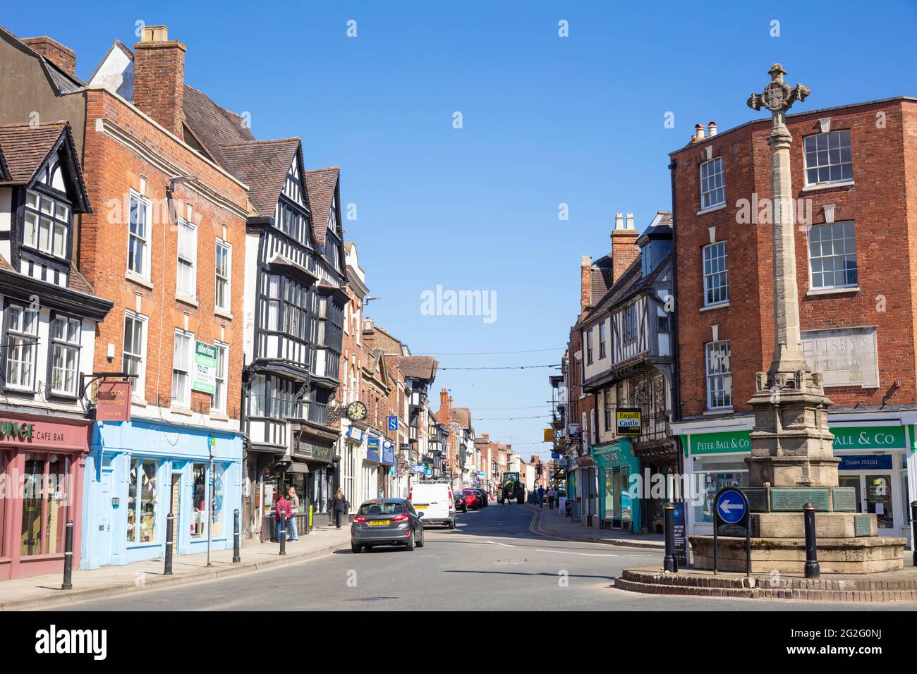 Tewkesbury Town centre shops roundabout and the Tewkesbury war memorial