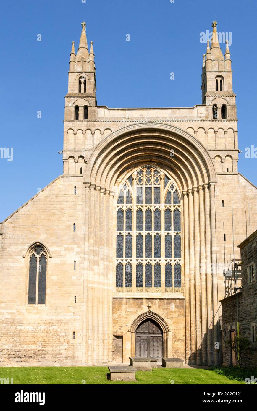 Tewkesbury Abbey Tewkesbury ,Abbey Church of St Mary the Virgin The West Facade and tall Norman Tower Tewkesbury, Gloucestershire, England, UK, GB Stock Photo