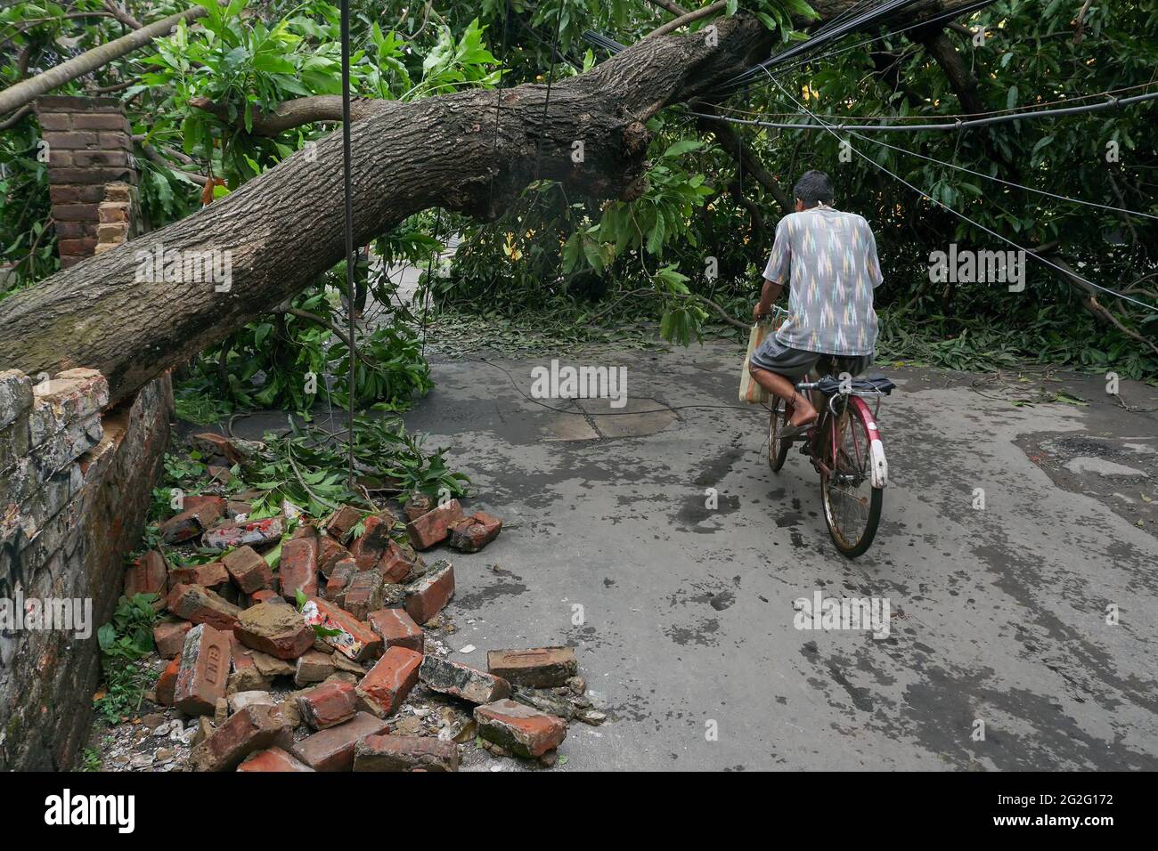 Howrah, West Bengal, India - 21st May 2020 : Super cyclone Amphan ...