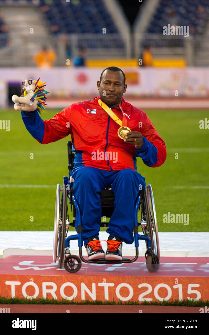 Leonardo Diaz from Cuba wins the gold medal in the Men's Discus Throw F54/55/56 Final during the Toronto Parapan Am Games Stock Photo