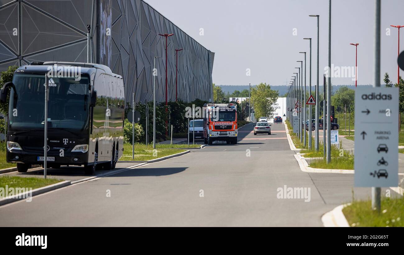 Euro 2020 em quarters and training camp hi-res stock photography and images  - Alamy