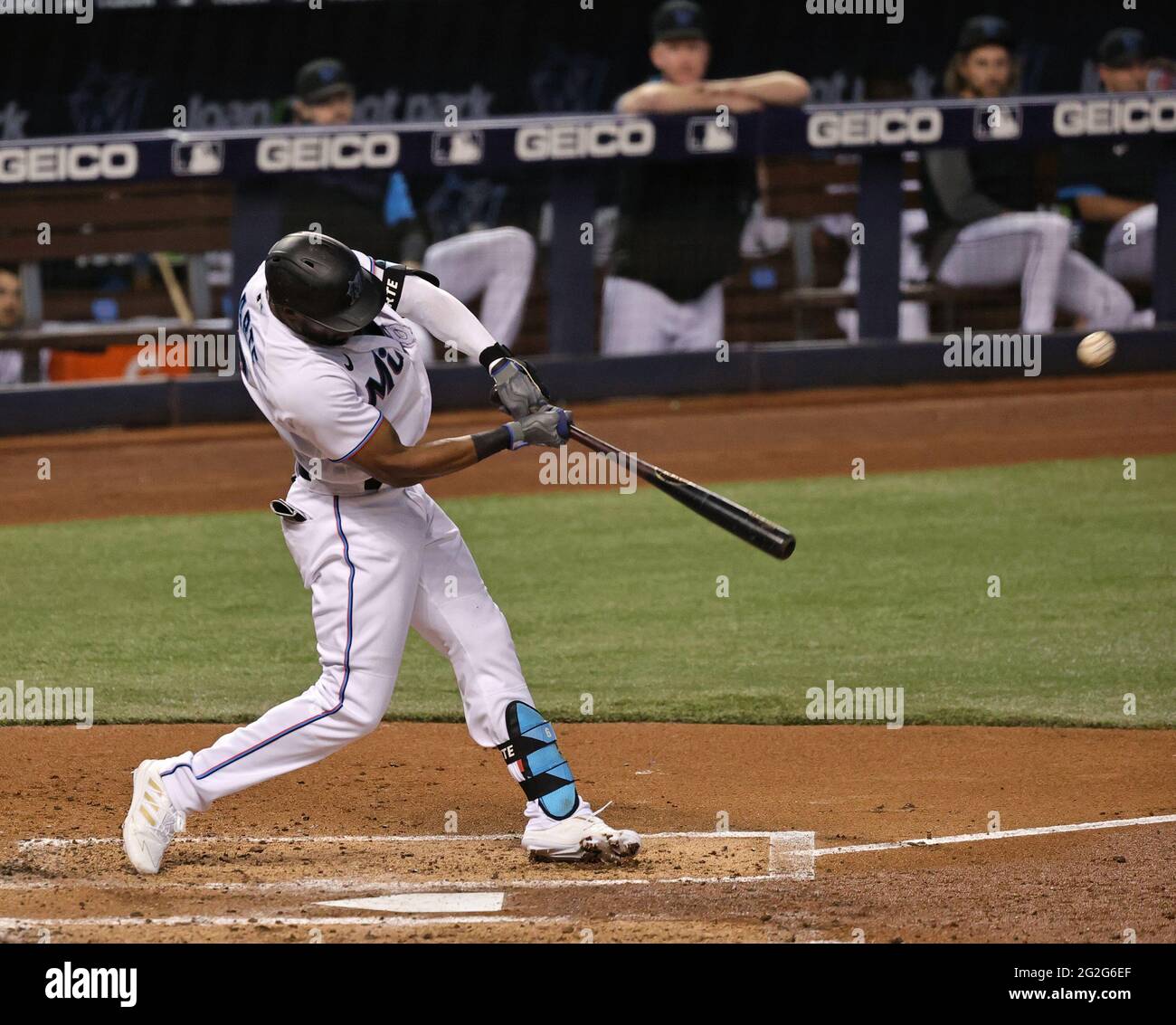 Opening Day photos: Rockies 6, Marlins 3 – Sun Sentinel