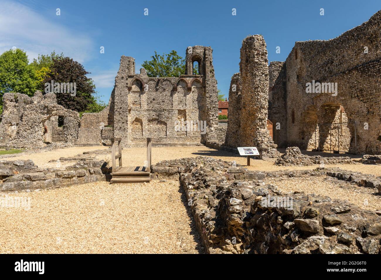 Historic ruins of Wolvesey Castle /  Old Bishops Palace in Winchester, Hampshire, England, UK Stock Photo
