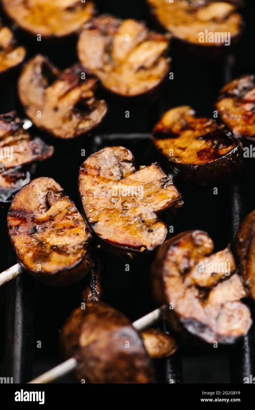 Cremini mushroom hires stock photography and images Alamy