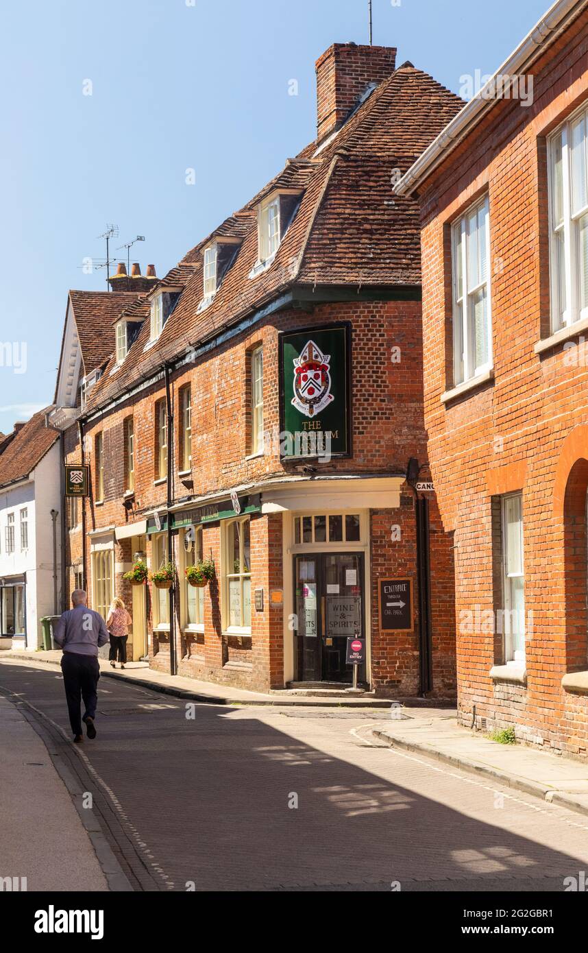 The Wykeham Arms, Kingsgate Street, Winchester, Hampshire, England, UK