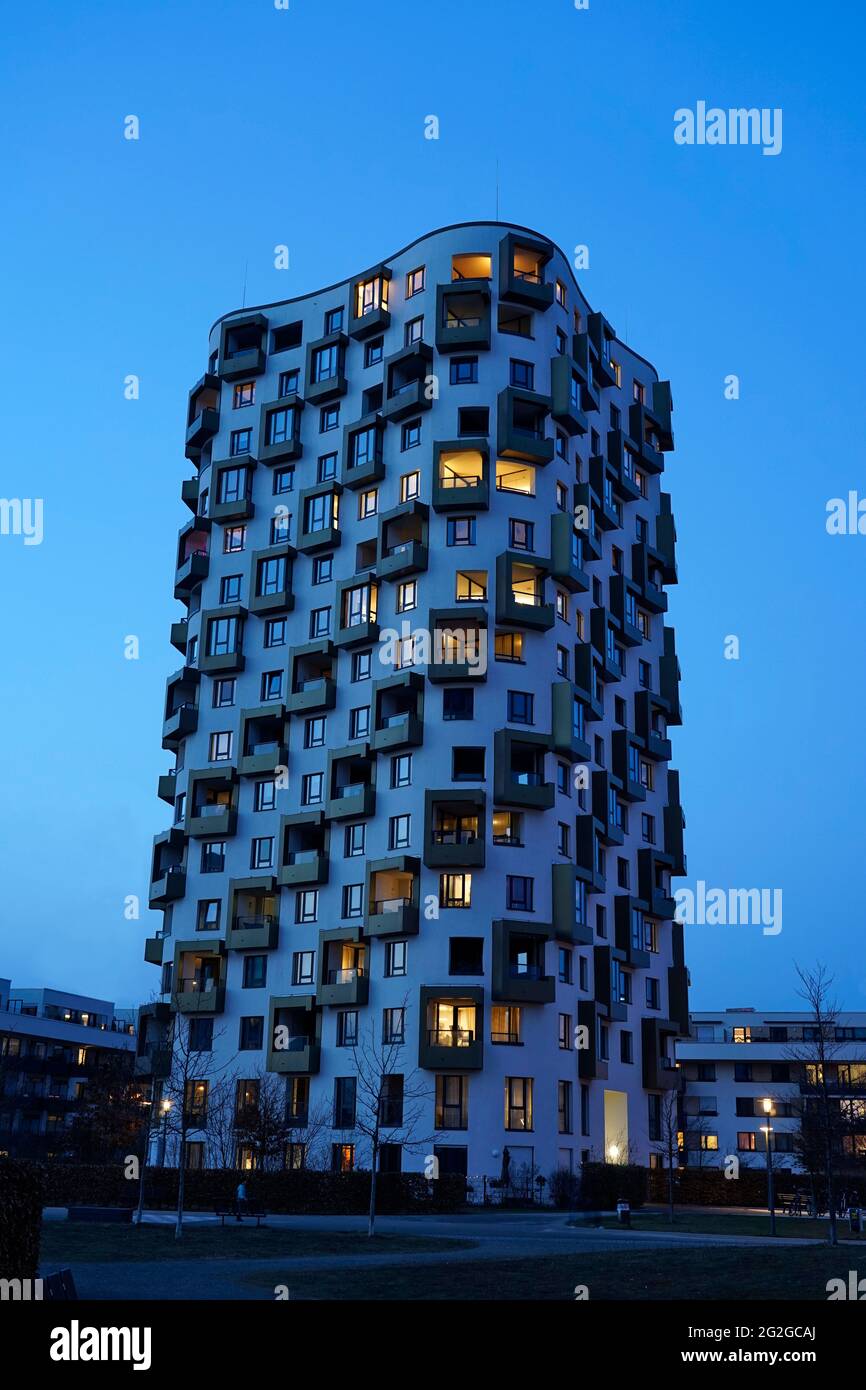 Germany, Bavaria, Munich, MunichSendling, highrise apartment building