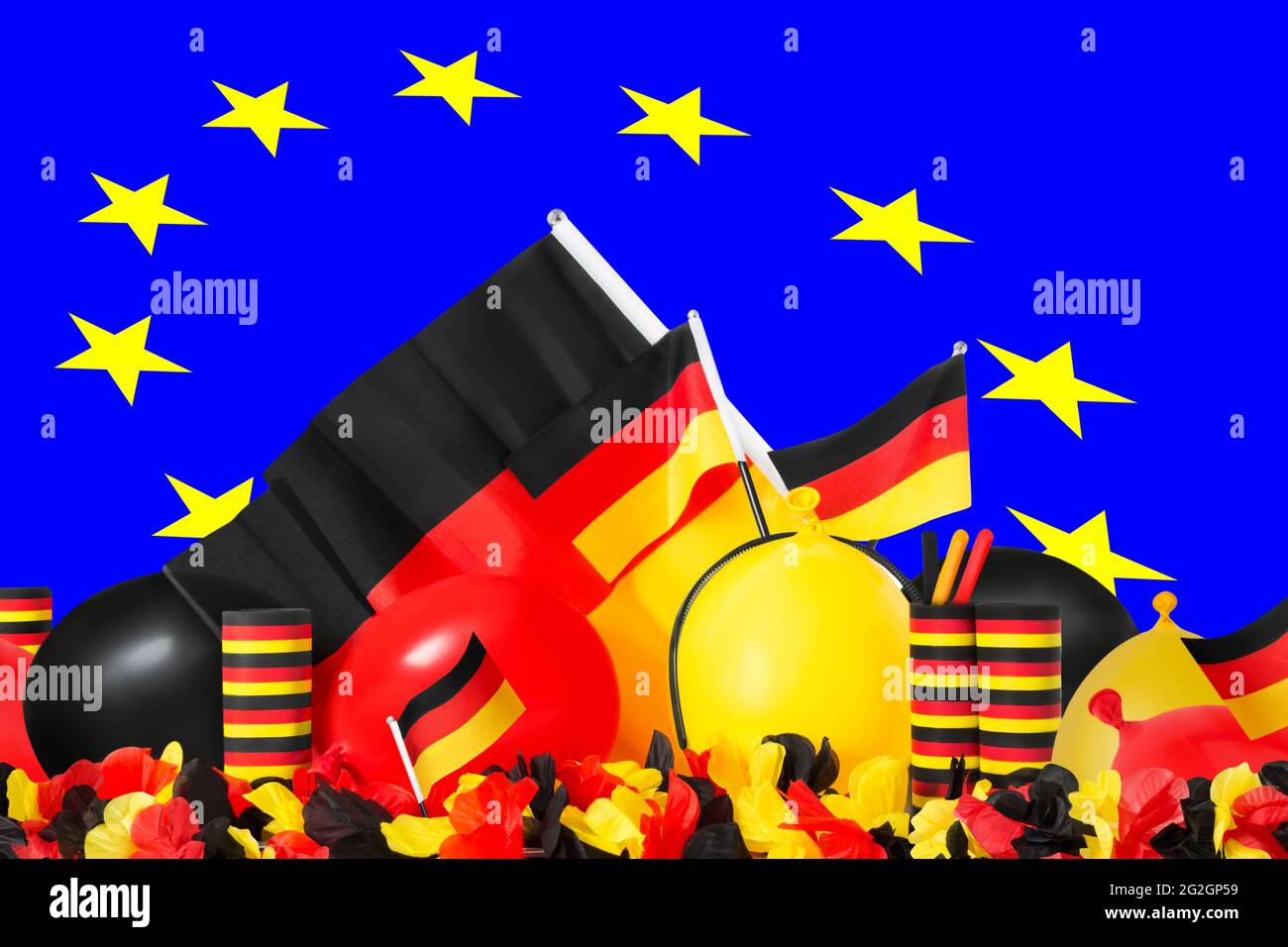 Deutsches Sortiment Fanartikel und Europaflagge Stock Photo