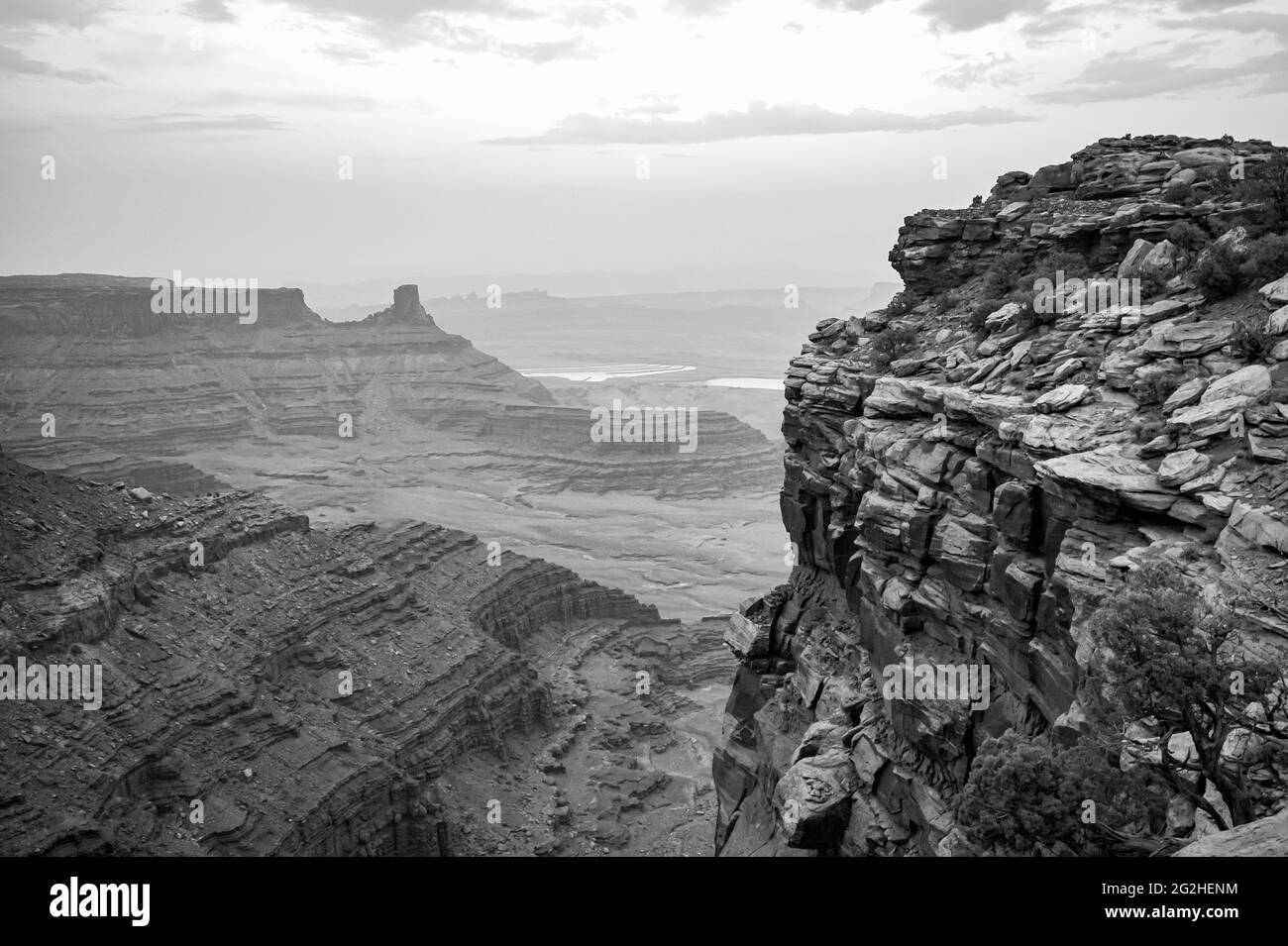 Scene at a cliff in Dead Horse State Park Stock Photo Alamy