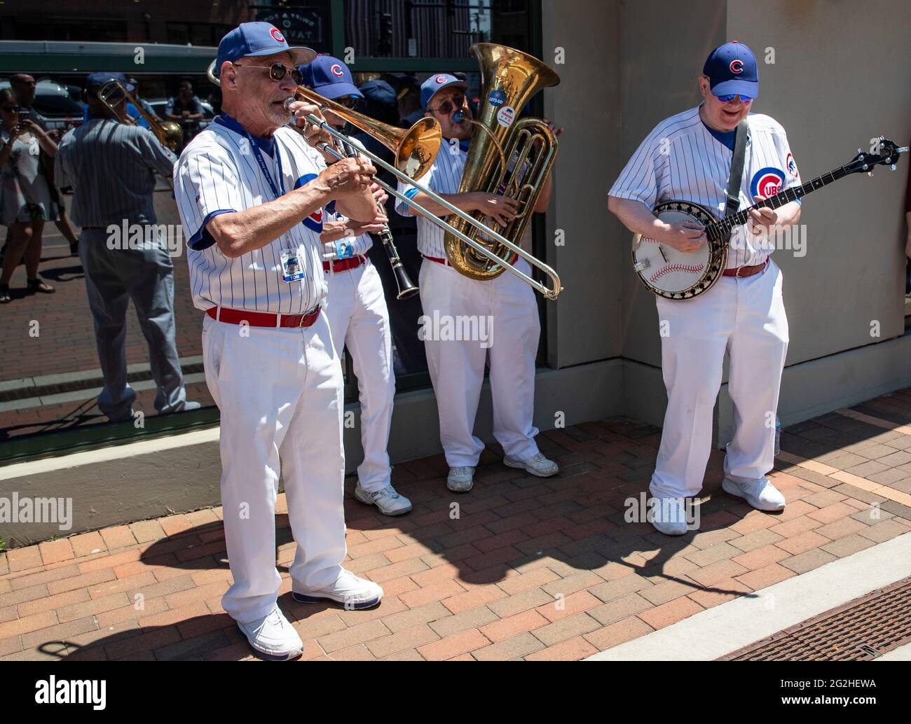 Dixieland band hi res stock photography and images Alamy