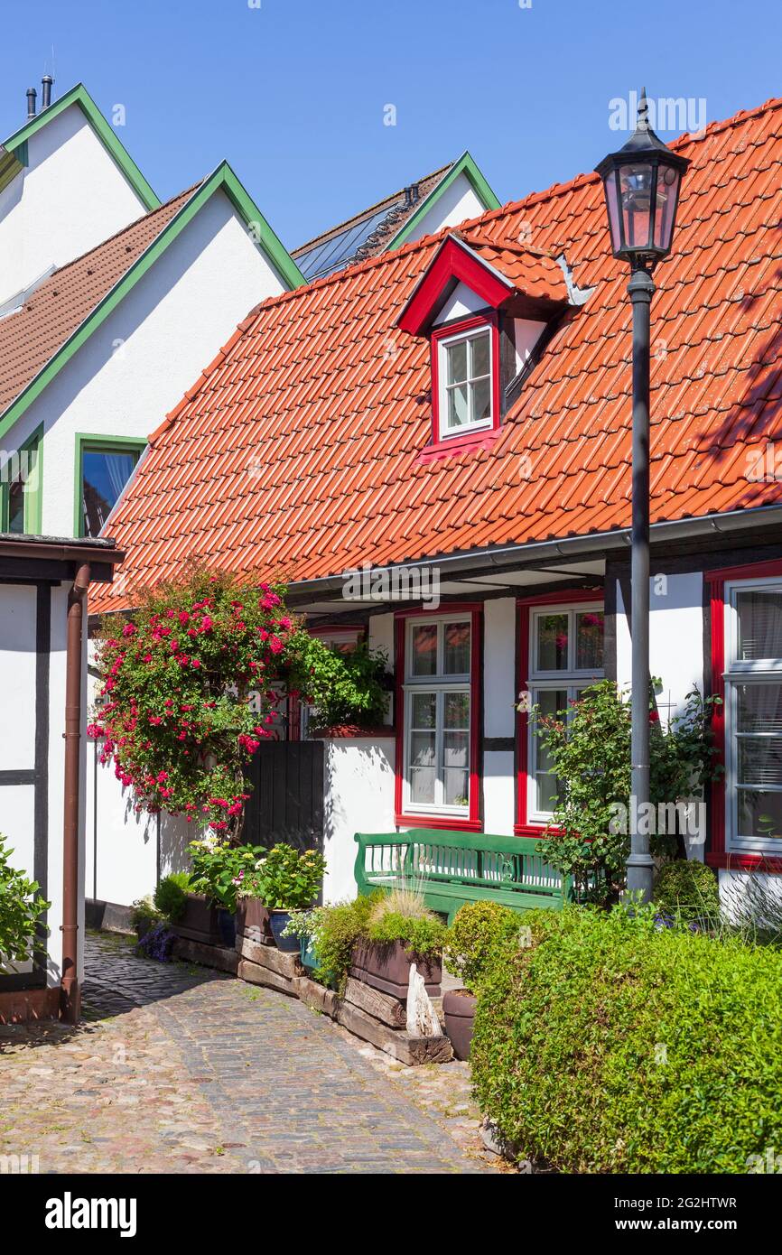 RostockWarnemuende, historic house in the old town Stock Photo Alamy